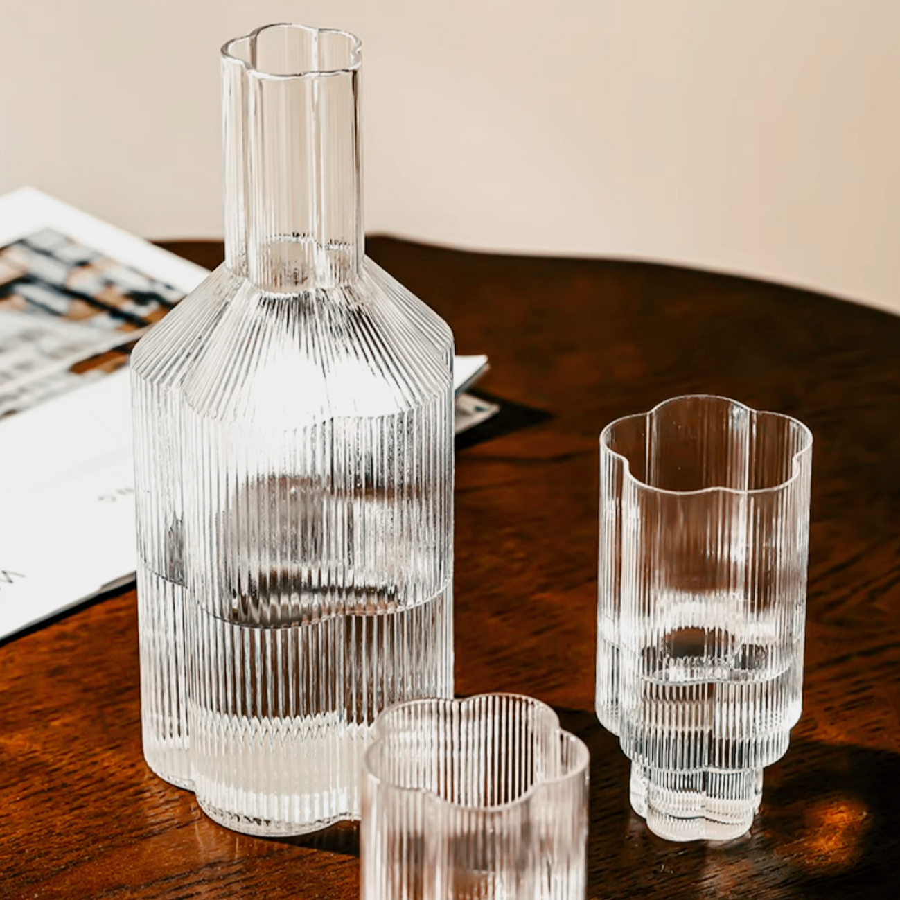 Ribbed Signature Carafe